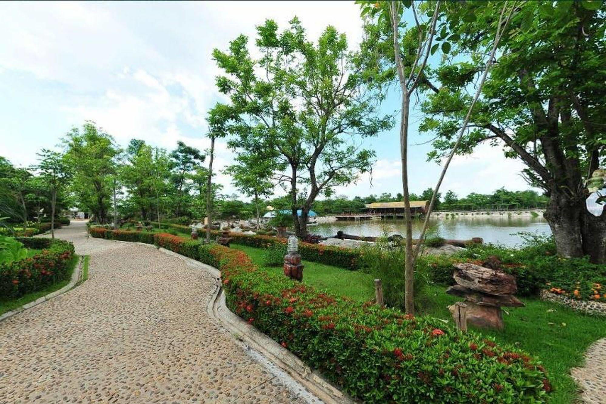 Chart Trip Resort Nakhon Ratchasima Luaran gambar